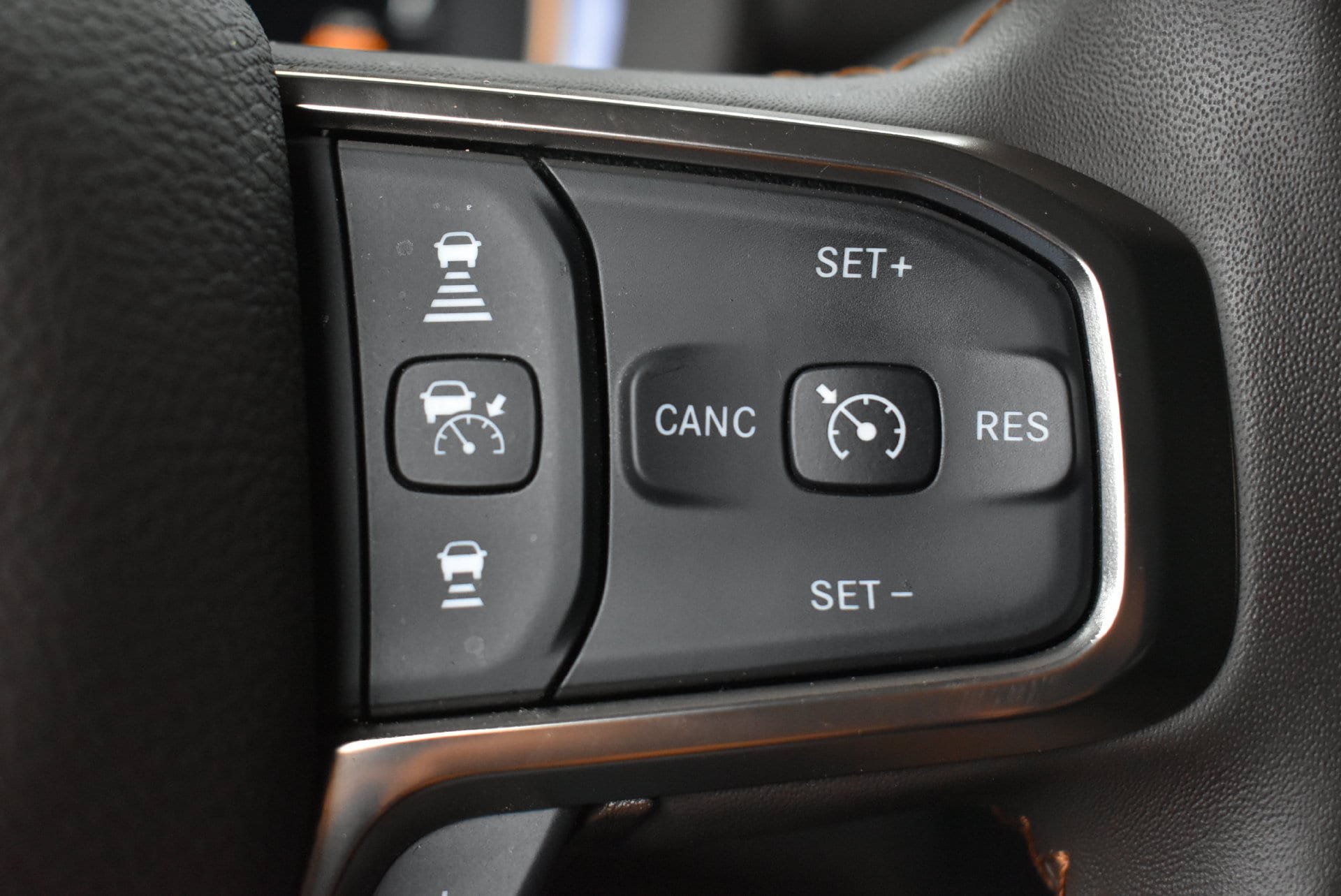 Used 2025 RAM 3500 Longhorn AWD/4WD image 20