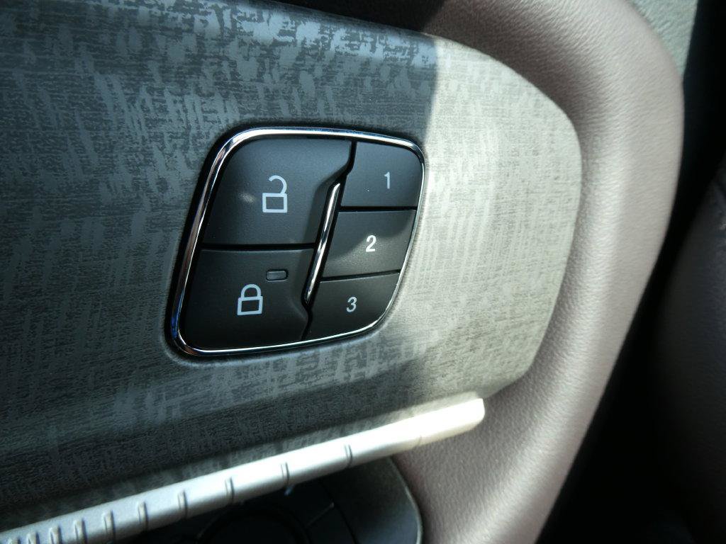New 2027 Ford Explorer Platinum AWD/4WD image 22