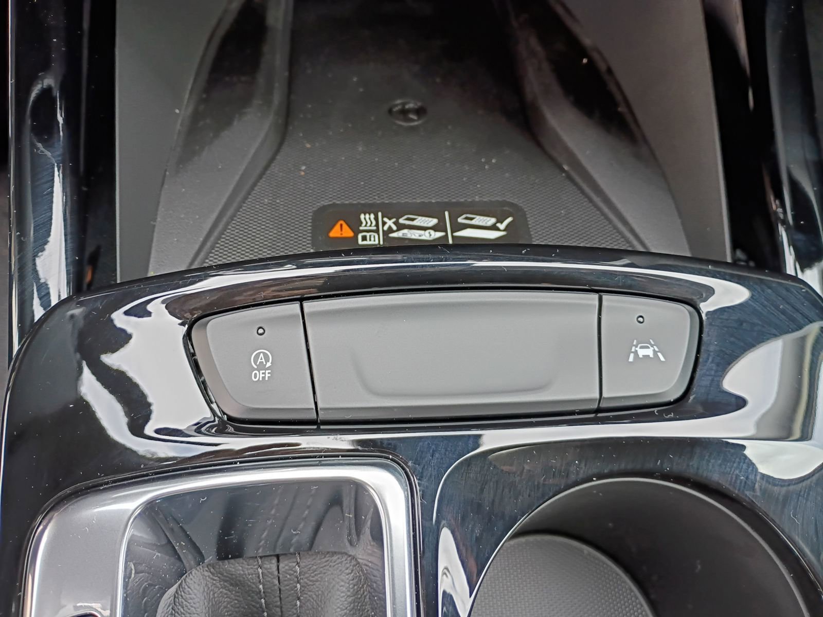 New 2026 Chevrolet Trax ACTIV w/ Sunroof Package image 31