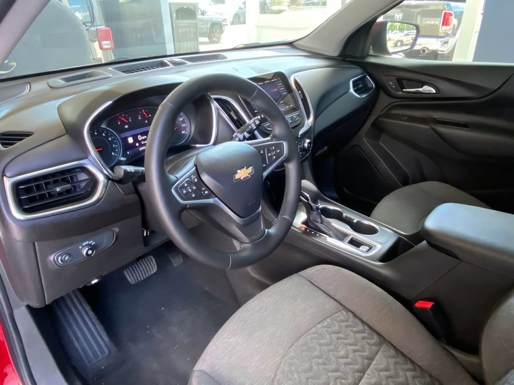 Used 2023 Chevrolet Equinox LT FWD image 13
