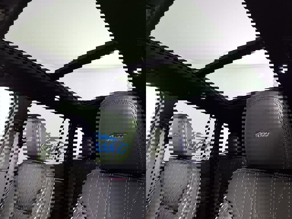 New 2026 Buick Enclave Avenir w/ Super Cruise Package image 15