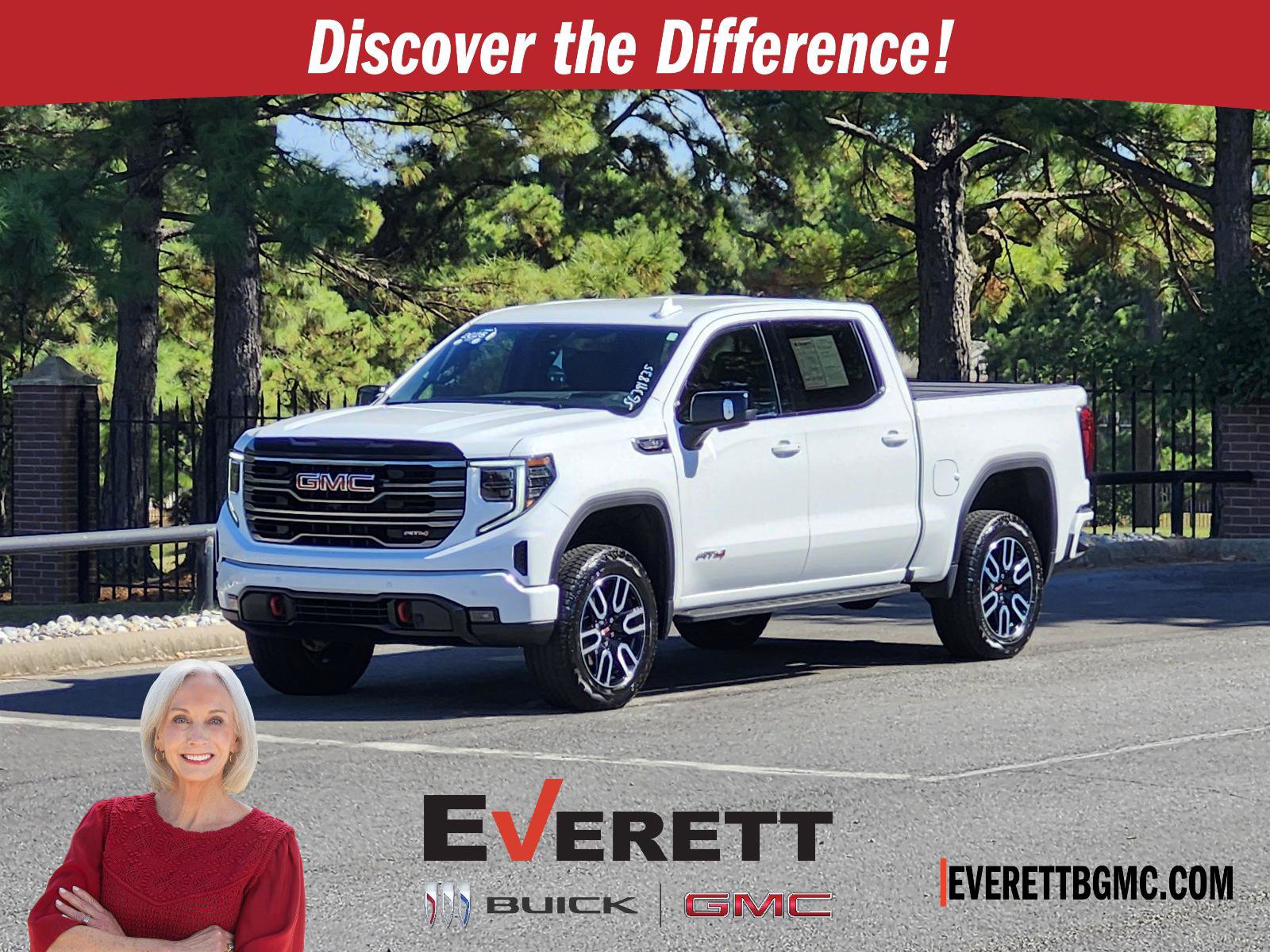 Certified 2025 GMC Sierra 1500 AT4 w/ AT4 Premium Package AWD/4WD image 1