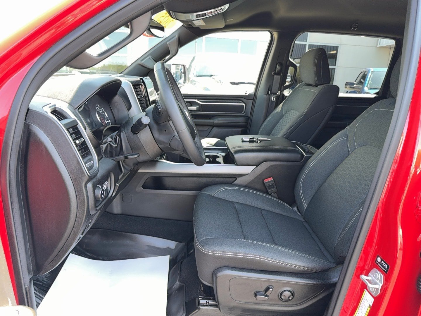 Used 2025 RAM 1500 Big Horn AWD/4WD image 10