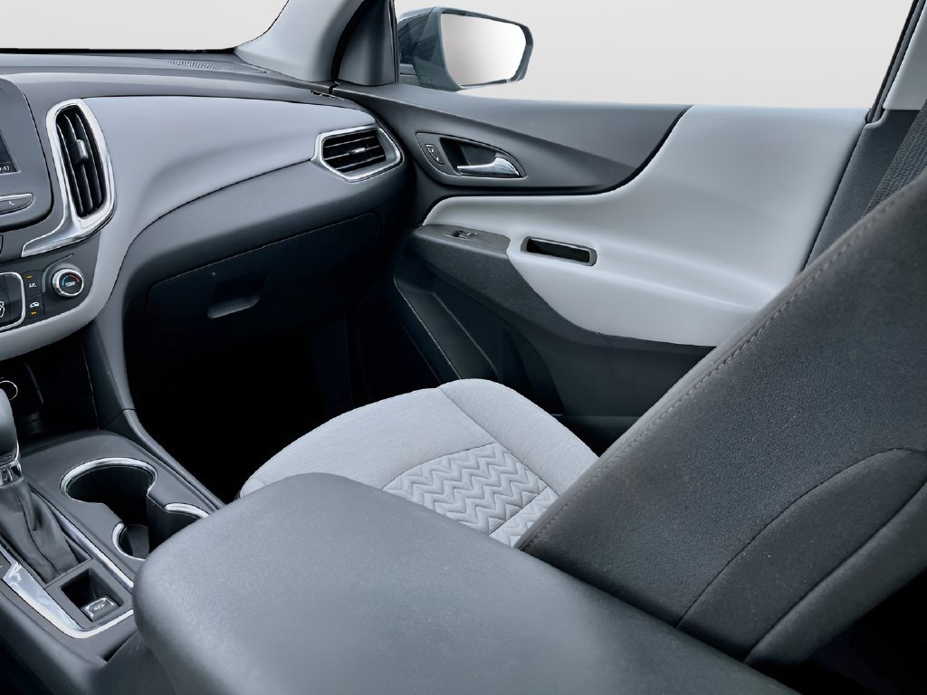 Used 2024 Chevrolet Equinox LS w/ LS Convenience Package FWD image 21