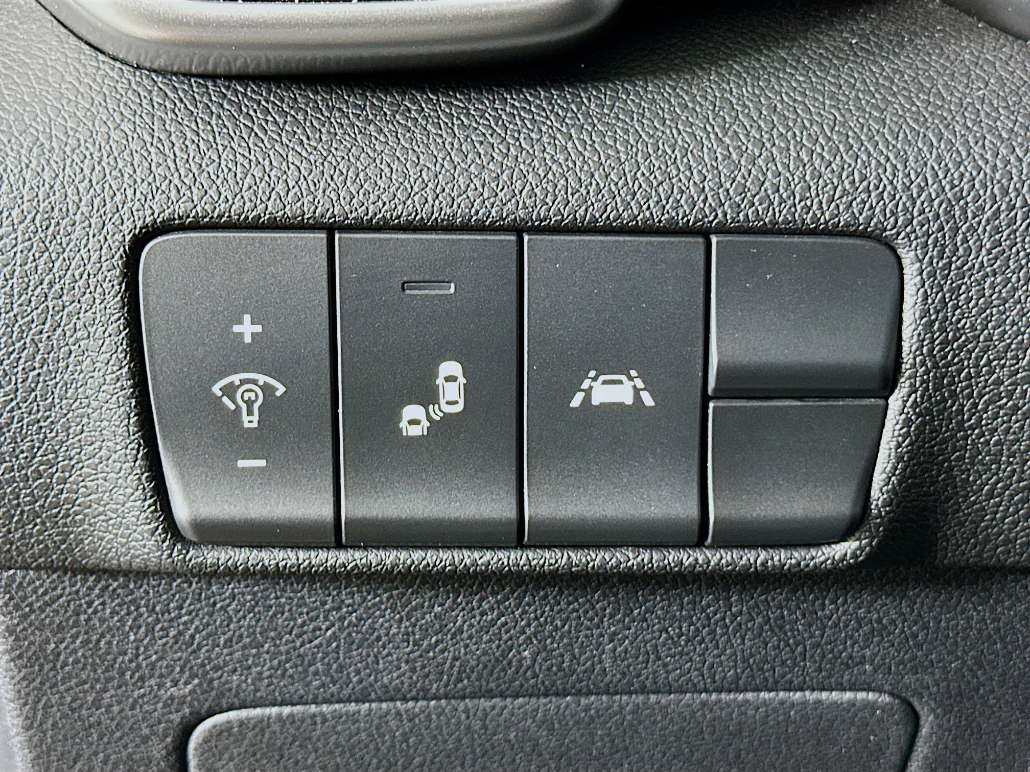 Used 2022 Kia Sportage Nightfall Edition image 17