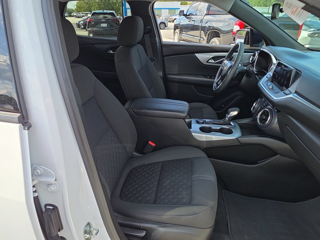 Certified 2021 Chevrolet Blazer LT w/ Redline Edition FWD image 28