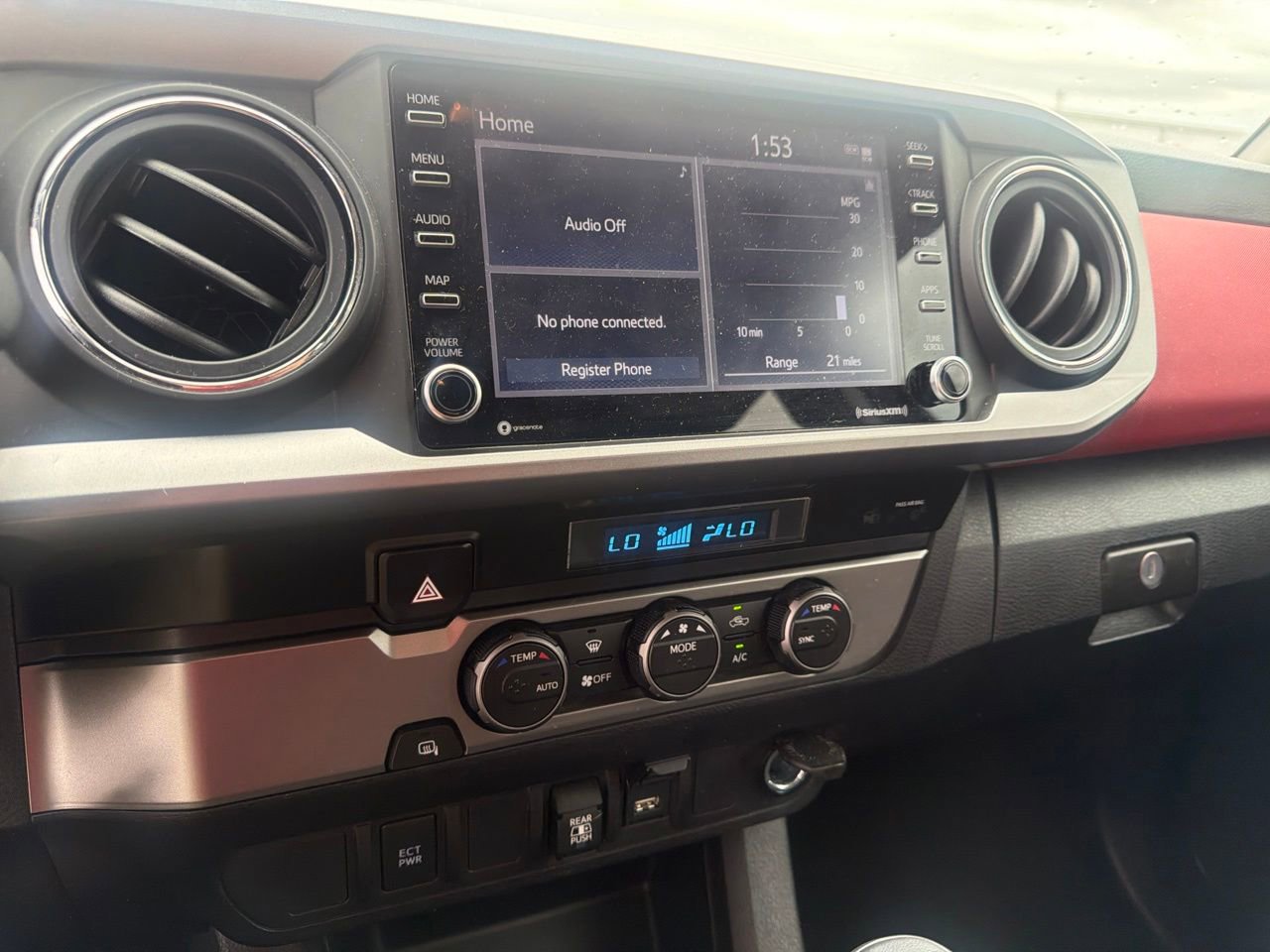 Used 2022 Toyota Tacoma SR5 RWD image 12