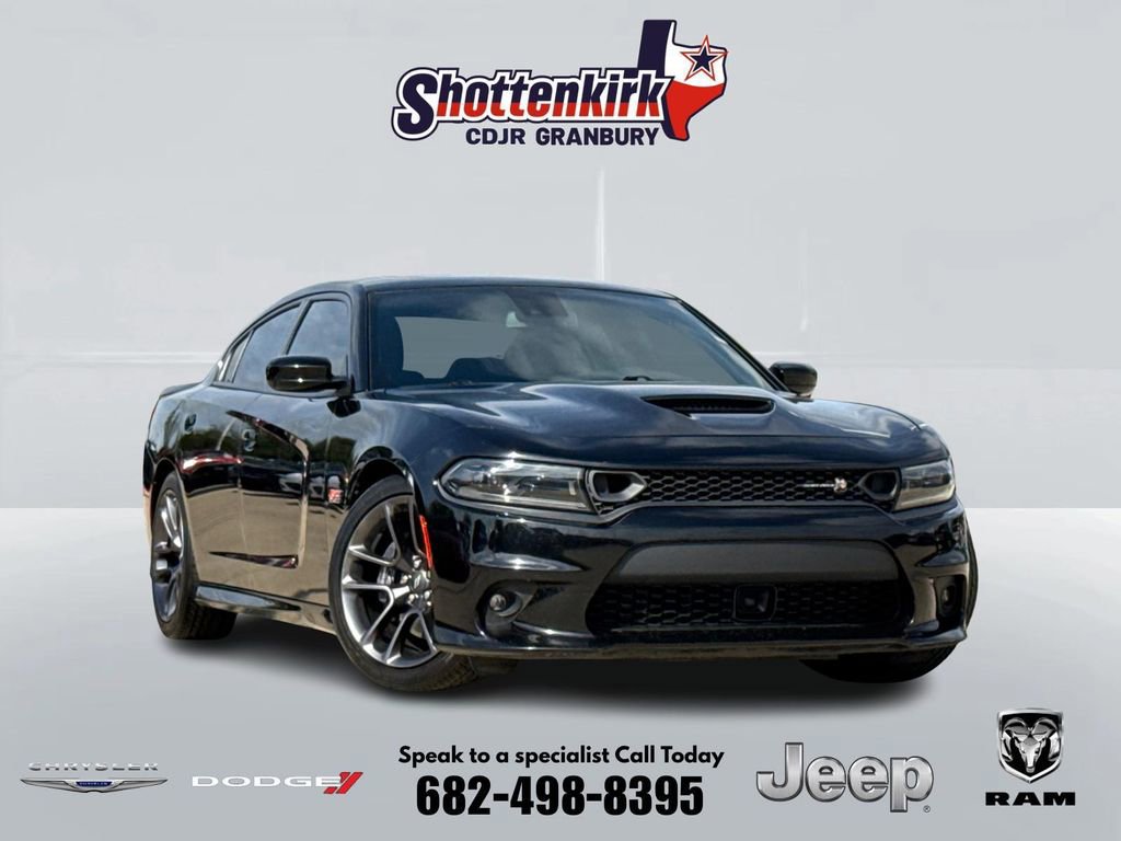 Used 2023 Dodge Charger Scat Pack w/ Navigation & Travel Group image 1