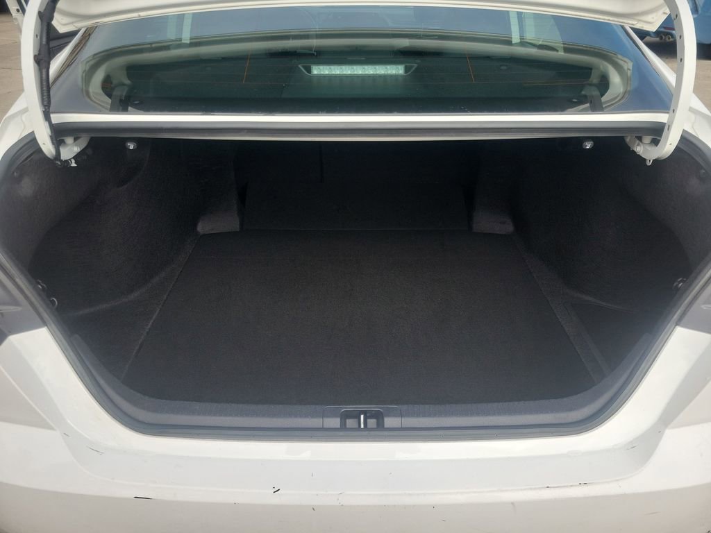 Certified 2025 Toyota Camry SE image 28