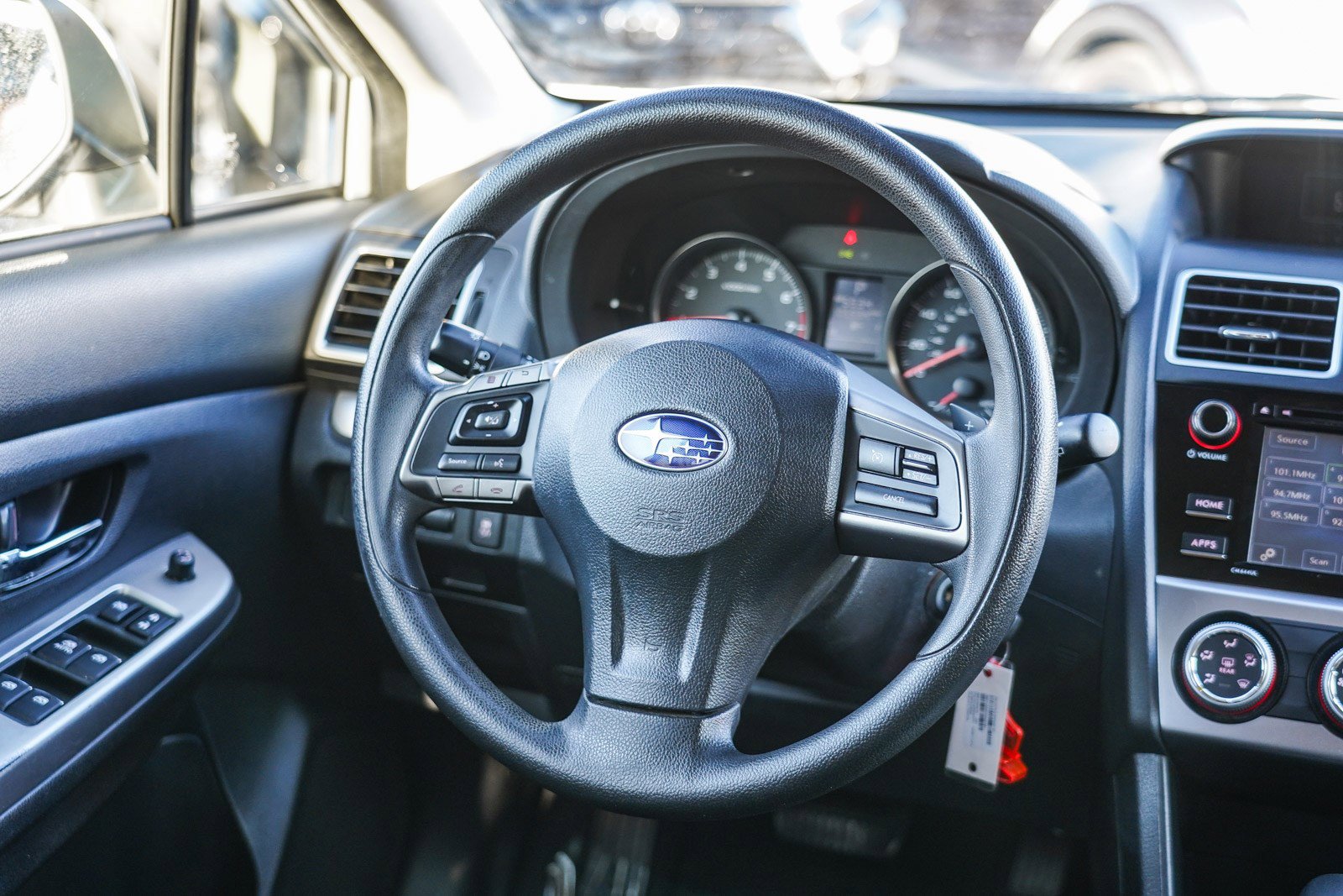 Used 2015 Subaru Crosstrek 2.0i Premium w/ Popular Package #2 image 16