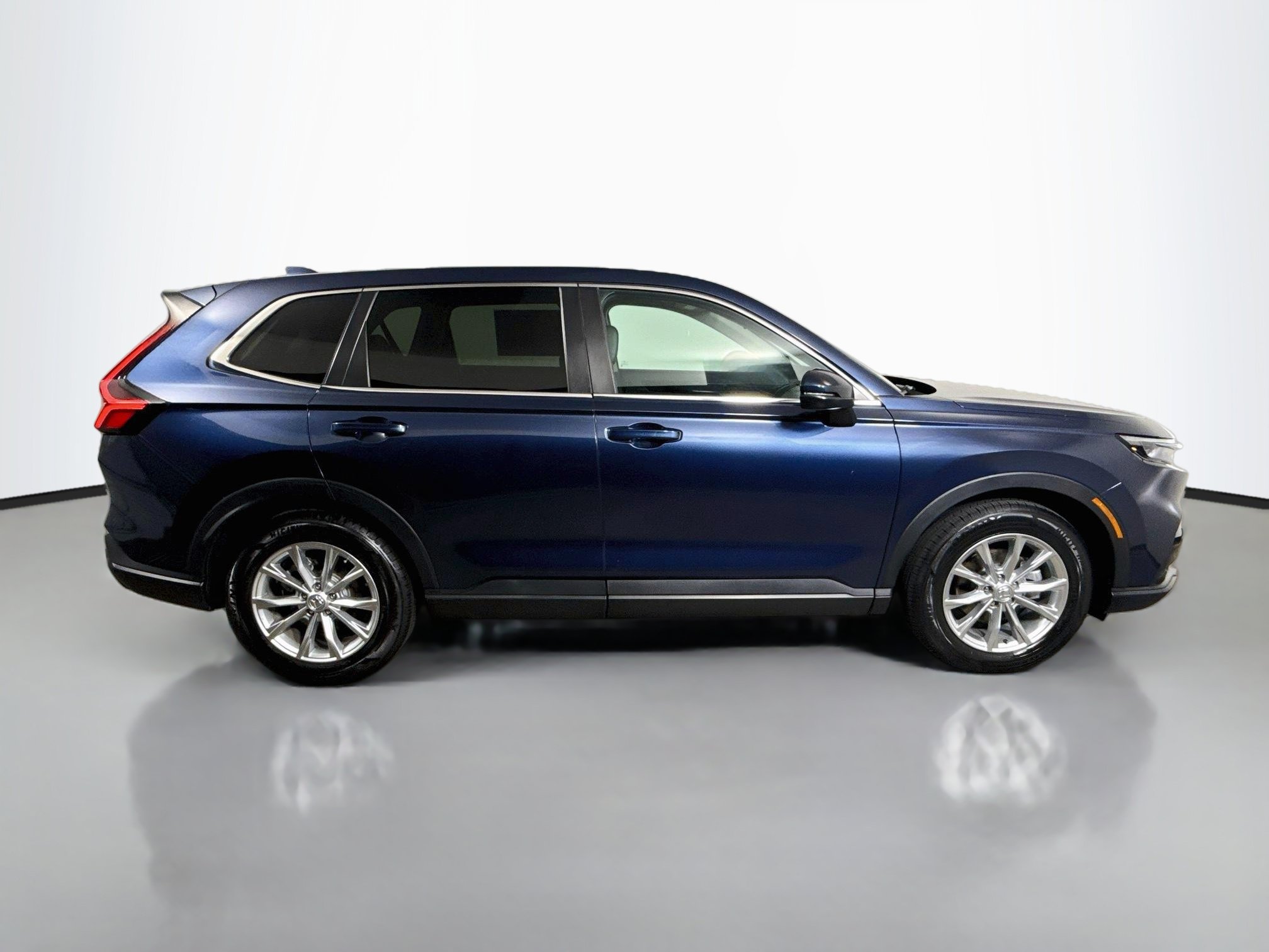 Used 2025 Honda CR-V EX-L image 8