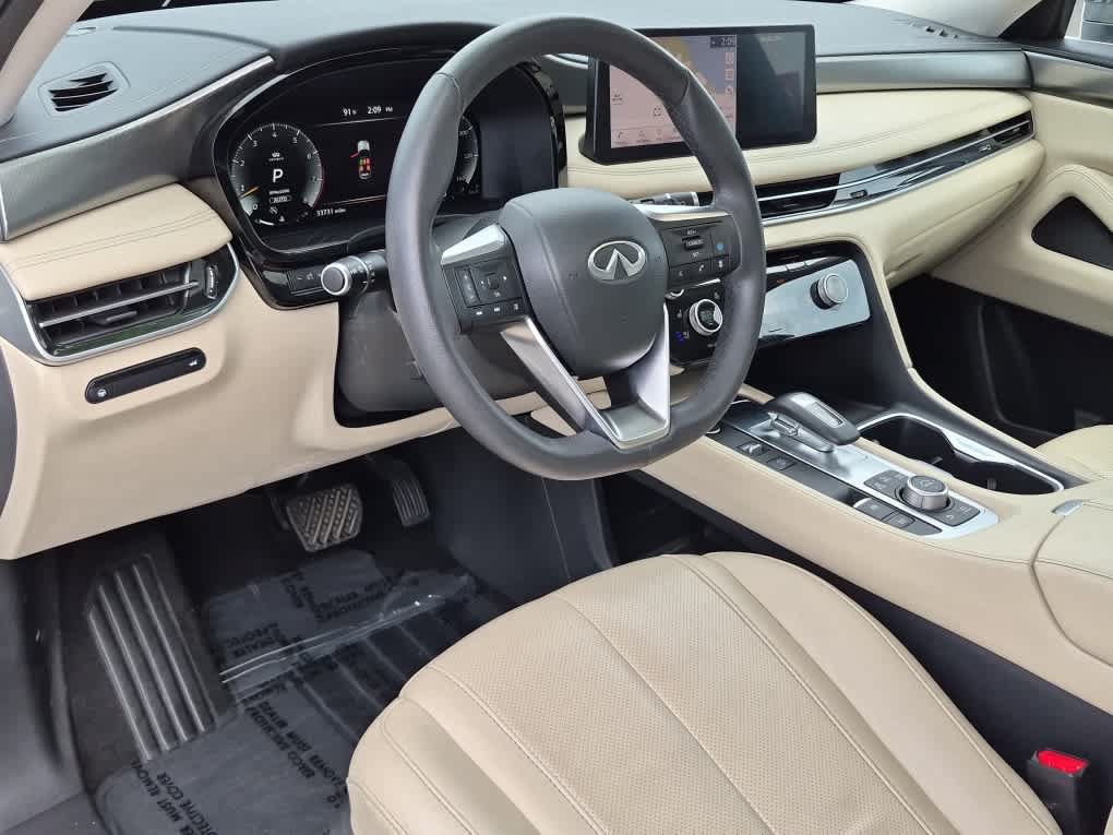 Used 2023 INFINITI QX60 Luxe w/ Cargo Package AWD/4WD image 13