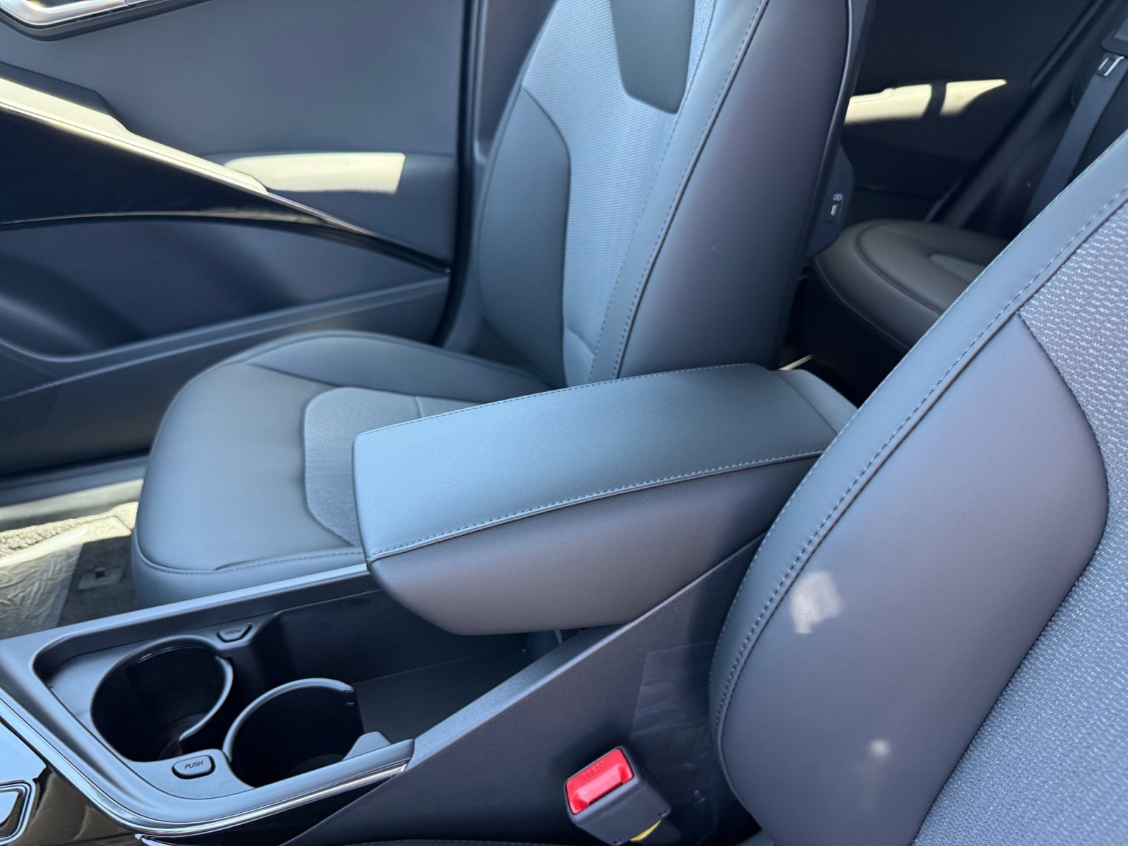 New 2026 Kia Niro Wind FWD image 14