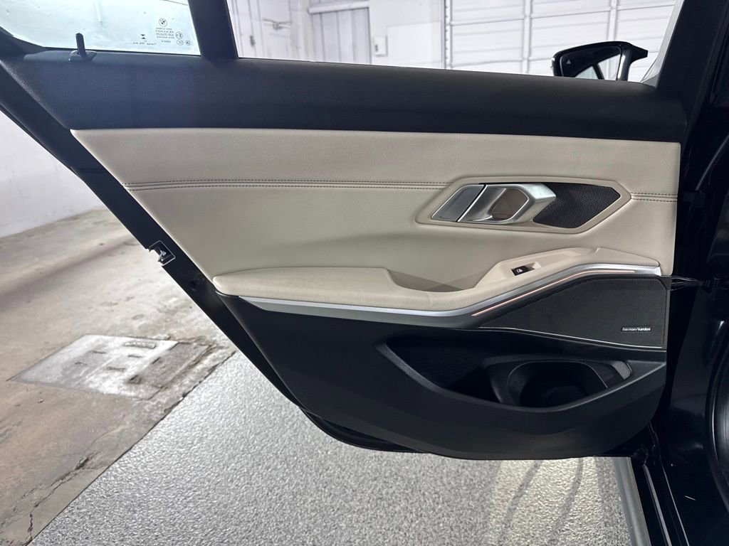 Used 2023 BMW M340i xDrive AWD/4WD image 45