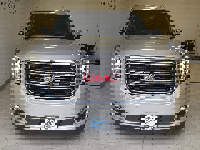 Used 2019 GMC Yukon XL SLT image 2