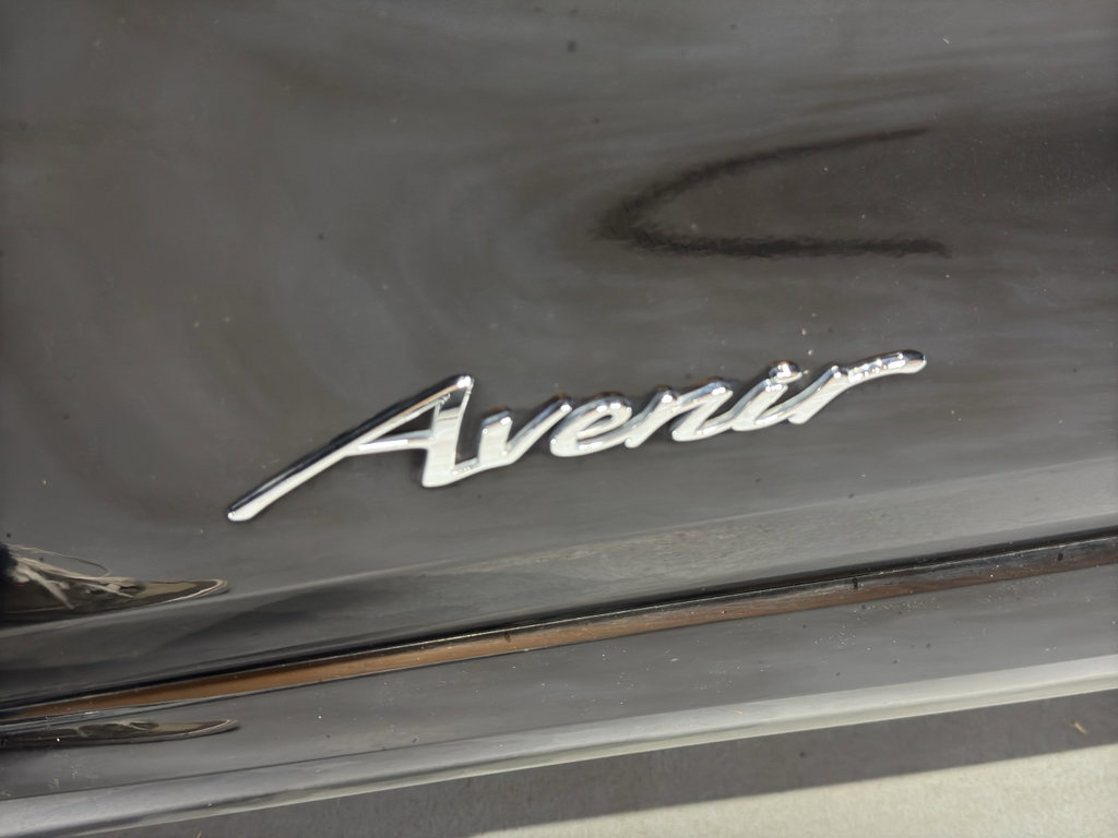 Used 2024 Buick Encore GX Avenir w/ Avenir Technology Package image 11