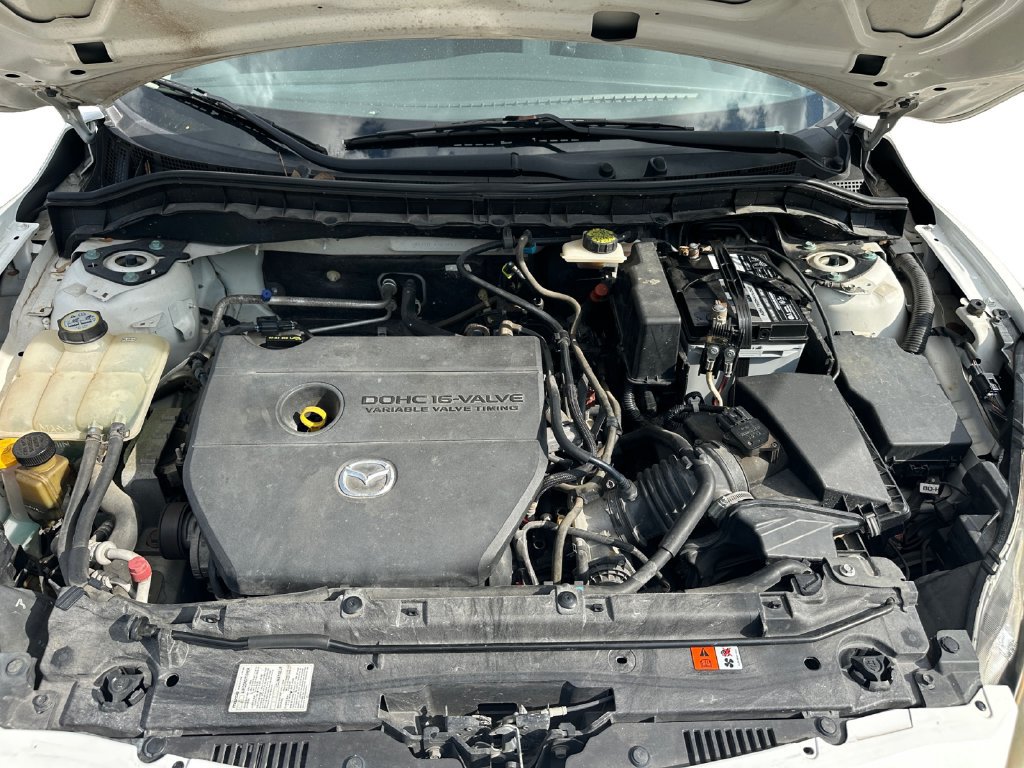 Used 2010 MAZDA MAZDA3 i Sport FWD image 24