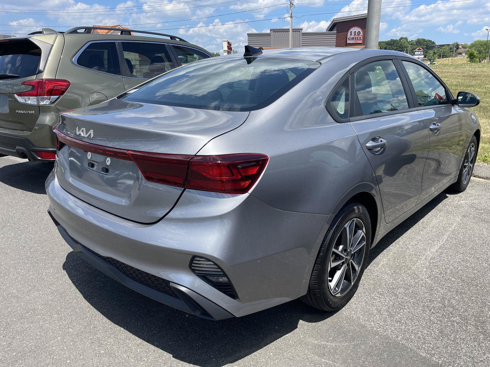 Used 2024 Kia Forte LXS FWD image 6