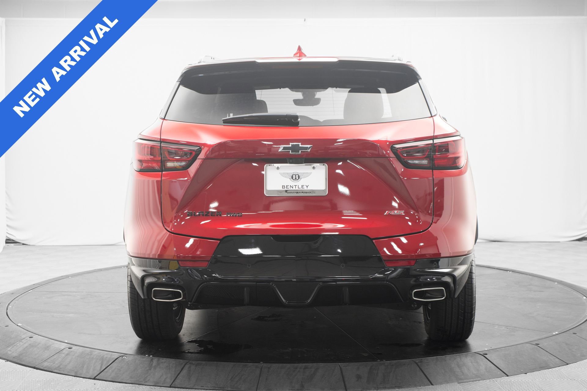 Used 2025 Chevrolet Blazer RS w/ Driver Confidence II Package AWD/4WD image 4