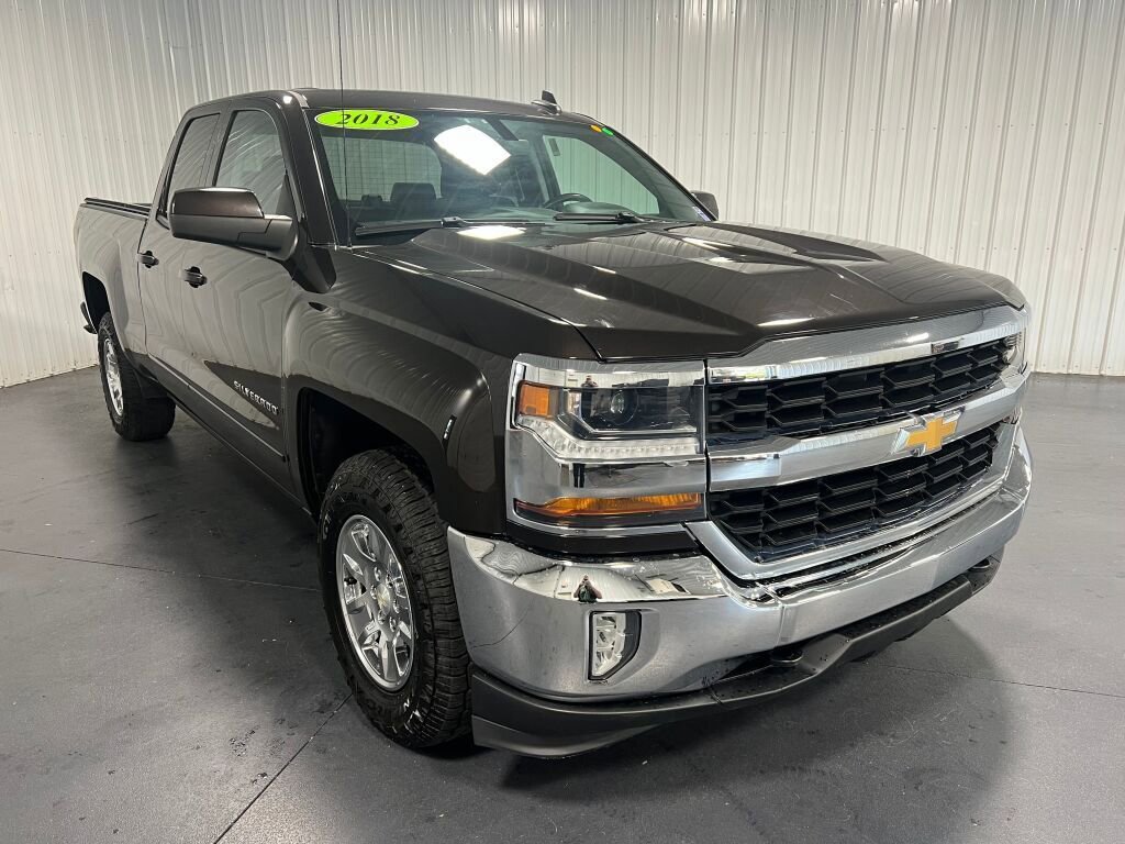 Used 2018 Chevrolet Silverado 1500 LT w/ All Star Edition image 11