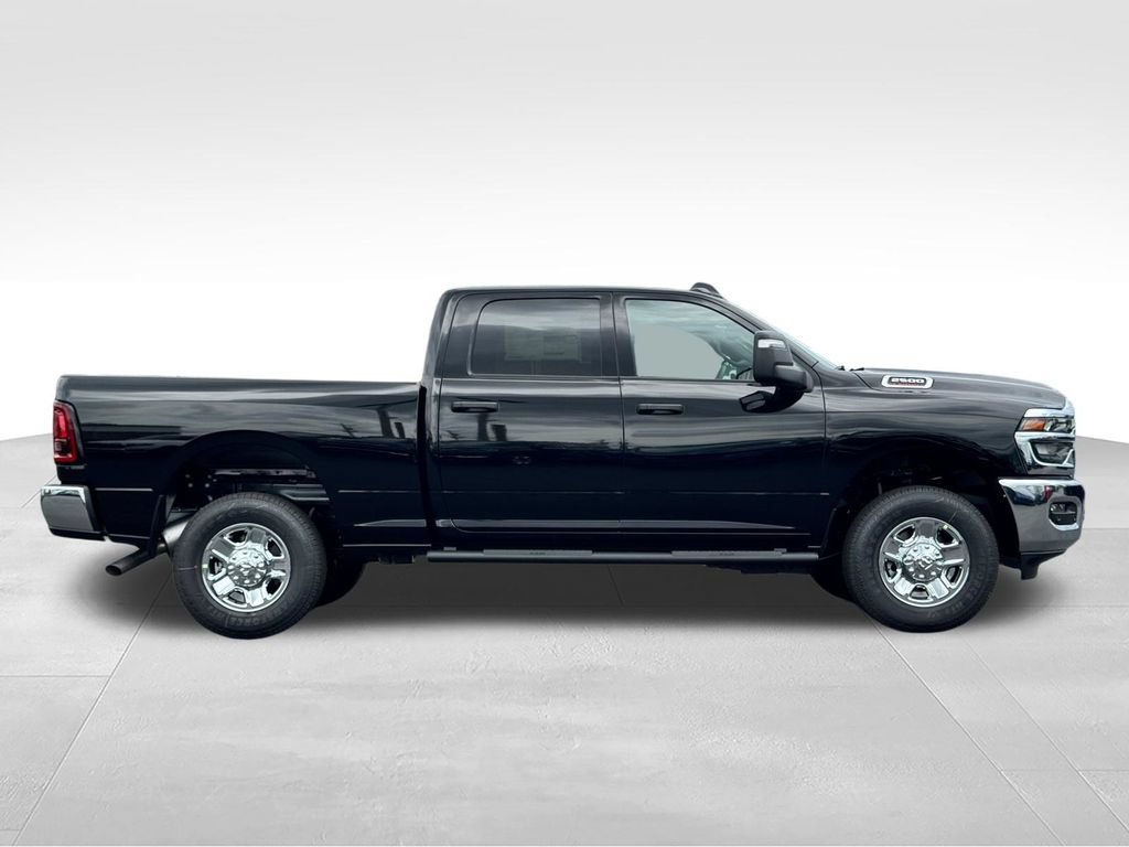 New 2026 RAM 2500 Tradesman AWD/4WD image 8