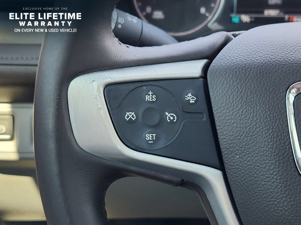 Used 2017 GMC Acadia SLT FWD image 30