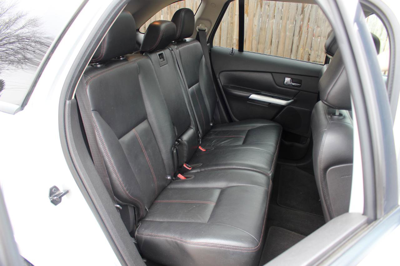 Used 2012 Ford Edge SEL AWD/4WD image 36