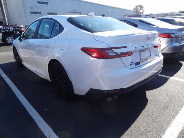 Used 2026 Toyota Camry SE AWD/4WD image 5
