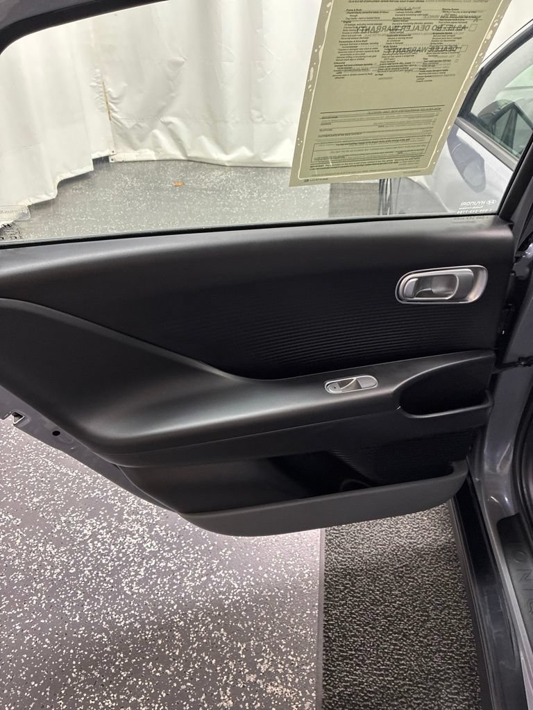 Used 2024 Hyundai Ioniq 6 SE AWD/4WD image 25
