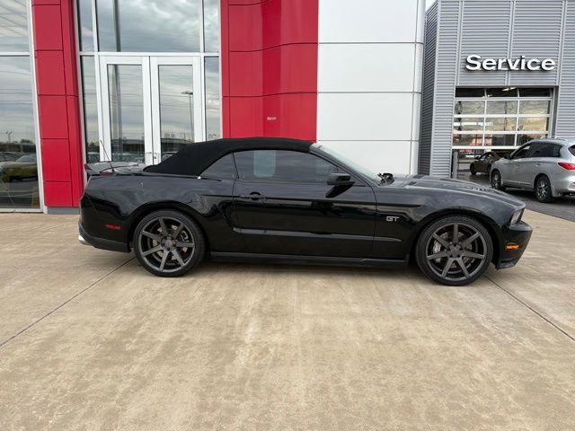 Used 2010 Ford Mustang GT image 7
