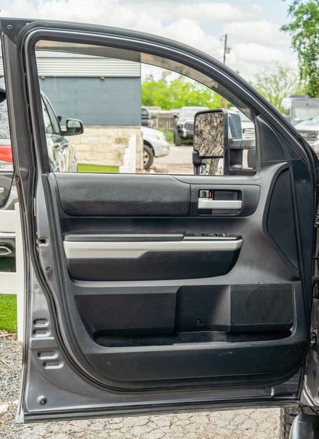 Used 2018 Toyota Tundra SR5 w/ TRD Off Road Package image 16