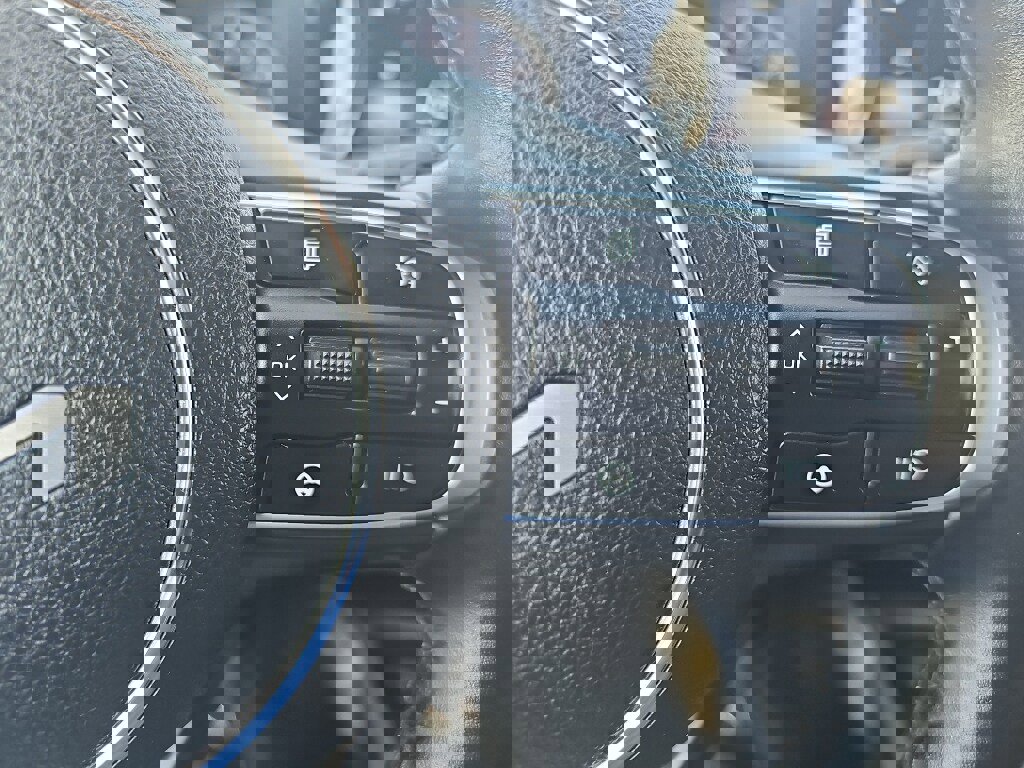 Used 2022 Kia K5 GT-Line image 12