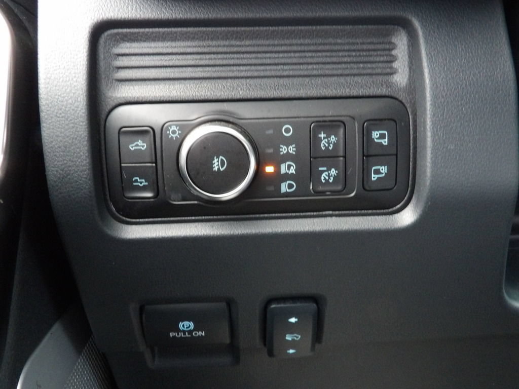 Used 2026 Ford F450 Platinum AWD/4WD image 21