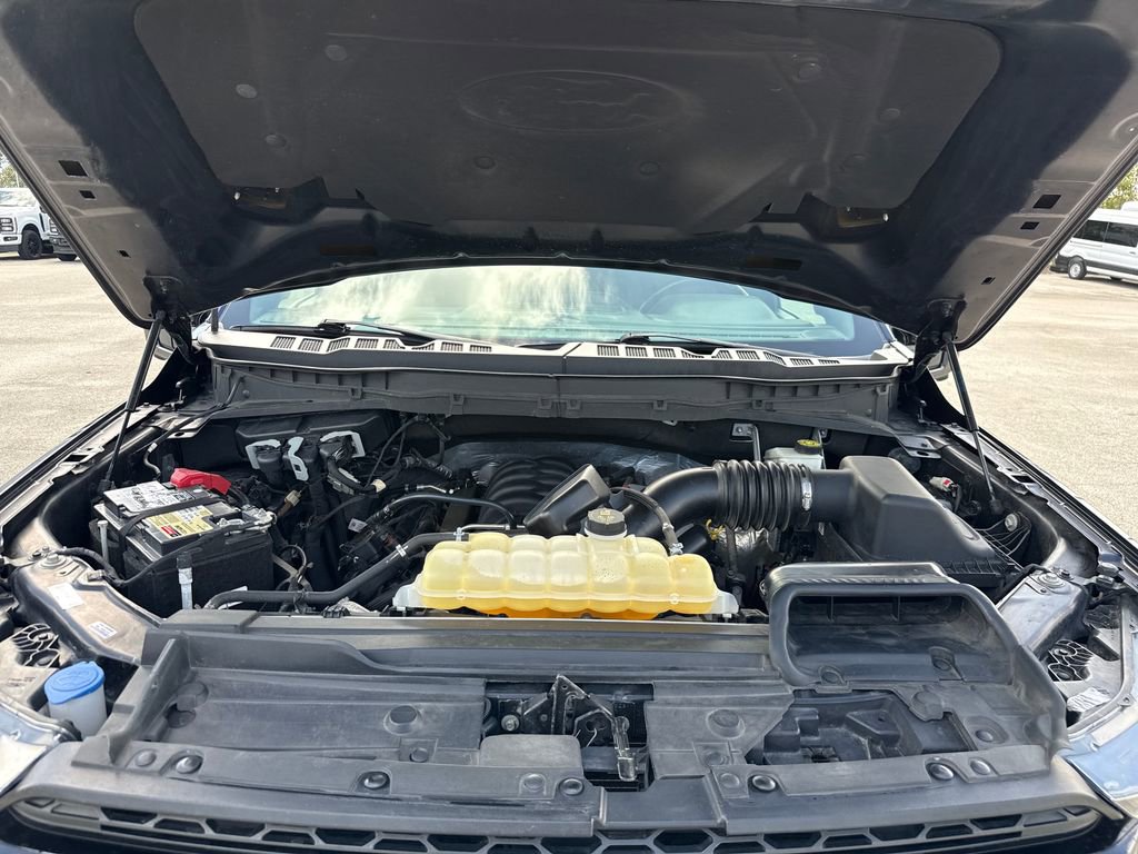 Certified 2022 Ford F150 Platinum w/ Equipment Group 701A High image 32