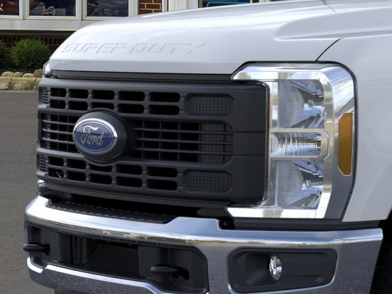 New 2026 Ford F250 XL AWD/4WD image 9