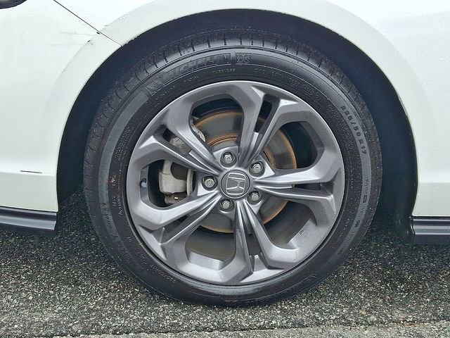 Used 2024 Honda Accord EX image 8