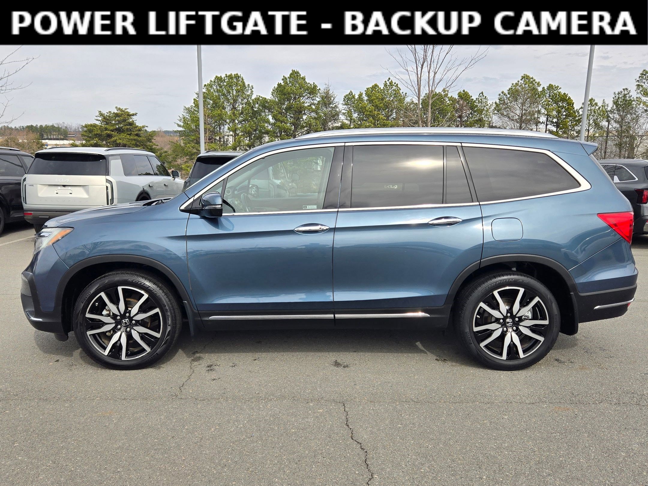 Used 2019 Honda Pilot Touring image 4