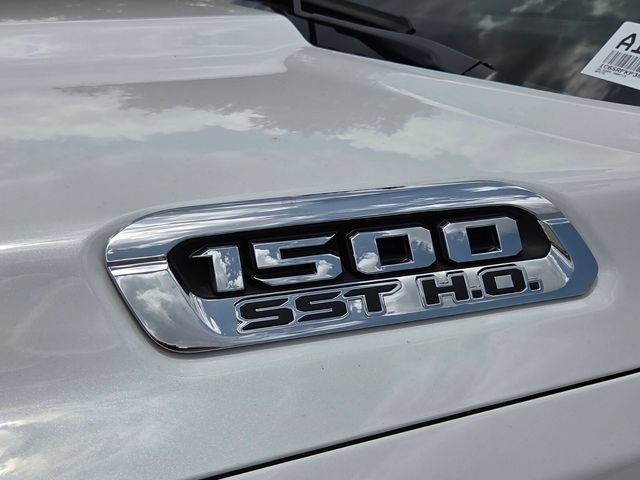 Used 2025 RAM 1500 Tungsten AWD/4WD image 14