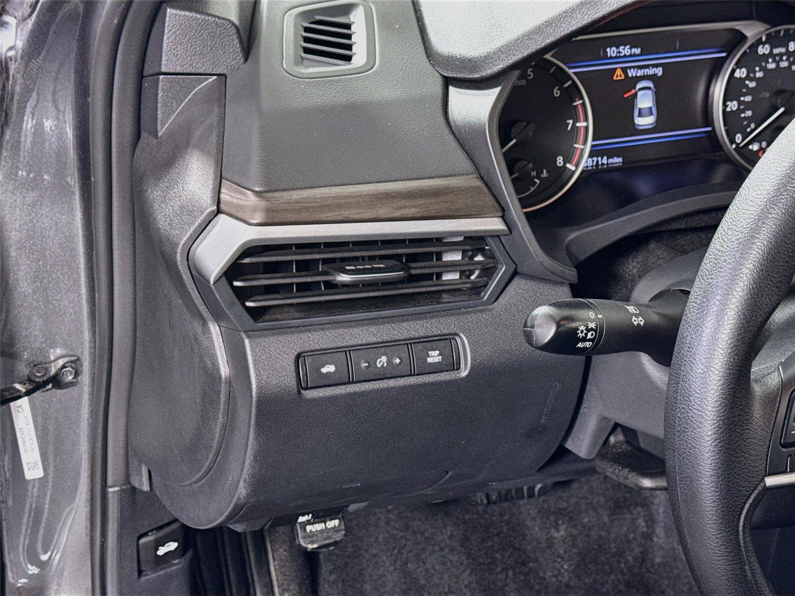 Used 2025 Nissan Altima 2.5 SV FWD image 4