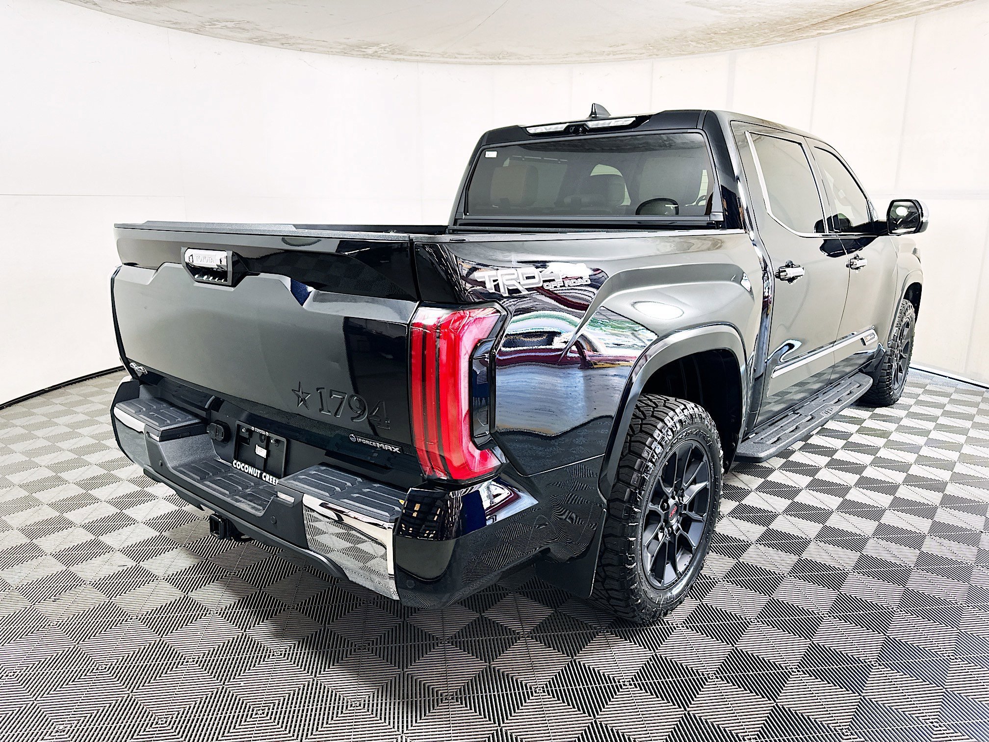 New 2026 Toyota Tundra 1794 Edition AWD/4WD image 3