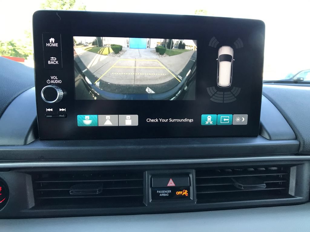 Certified 2024 Honda Pilot Touring image 24