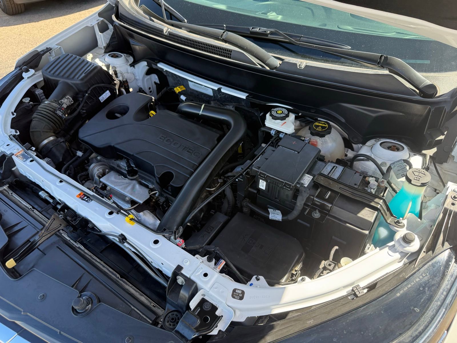 Used 2024 Chevrolet Equinox LT image 43