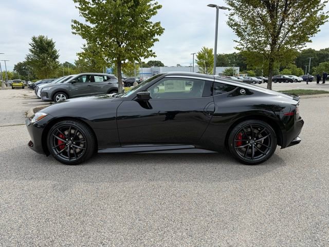 New 2025 Nissan Z Performance w/ Floor Mat Package image 8
