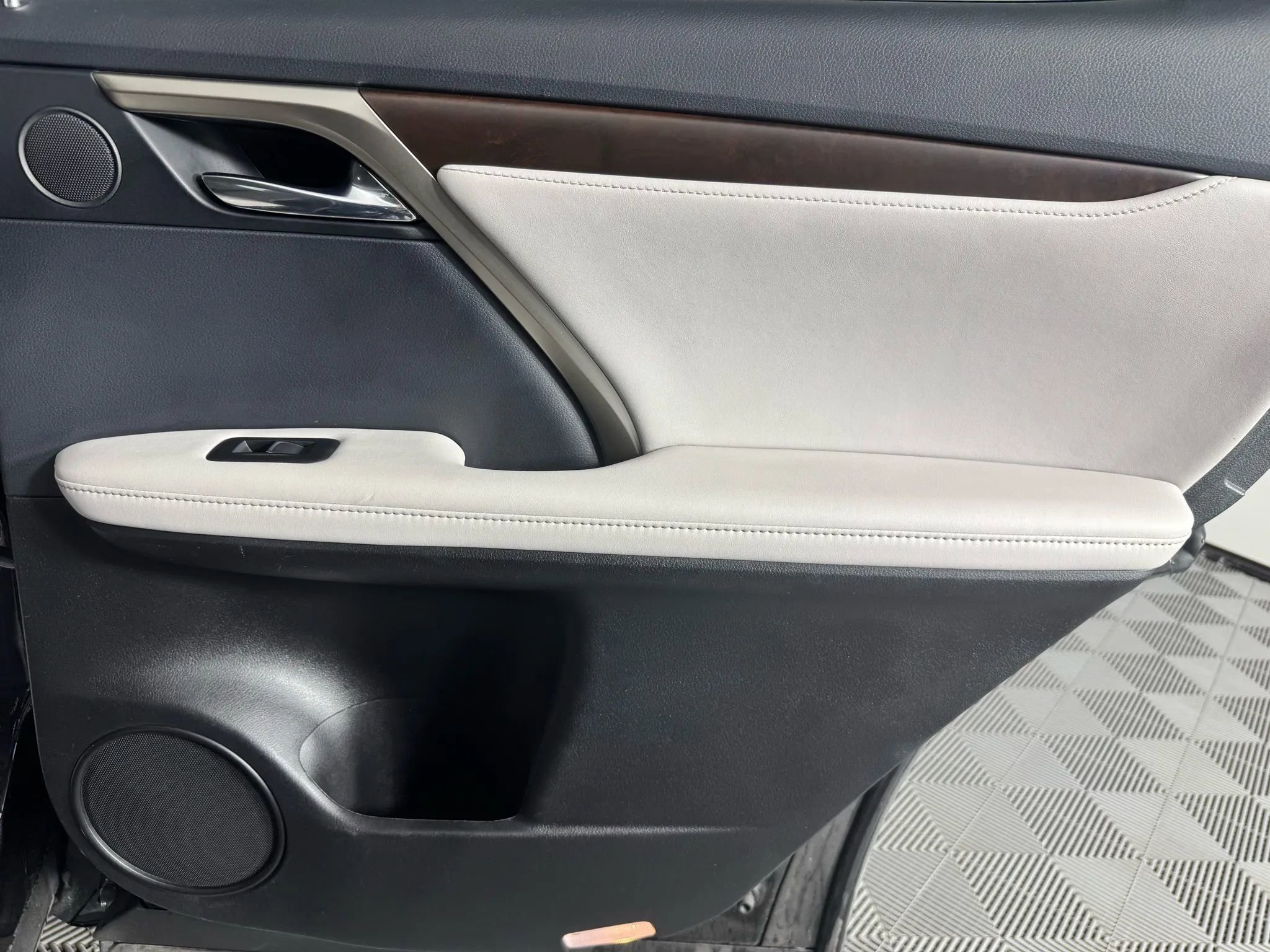 Used 2022 Lexus RX 350 FWD w/ Premium Package image 49