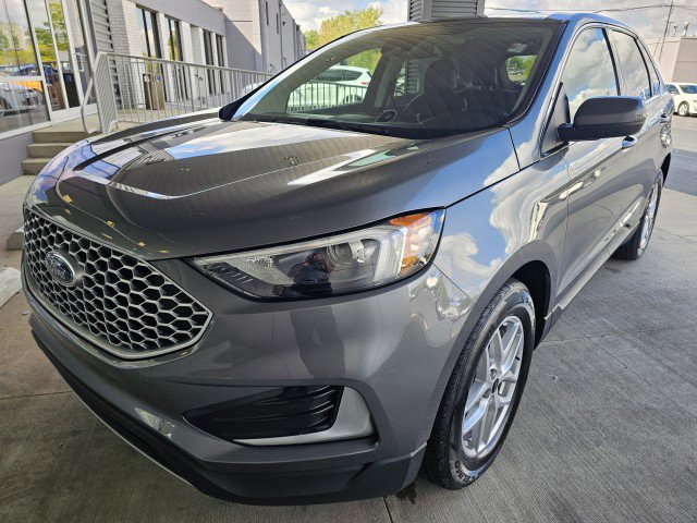 Used 2024 Ford Edge SEL