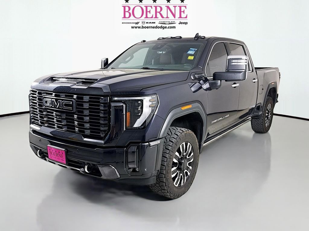 Used 2024 GMC Sierra 2500 Denali Ultimate image 3