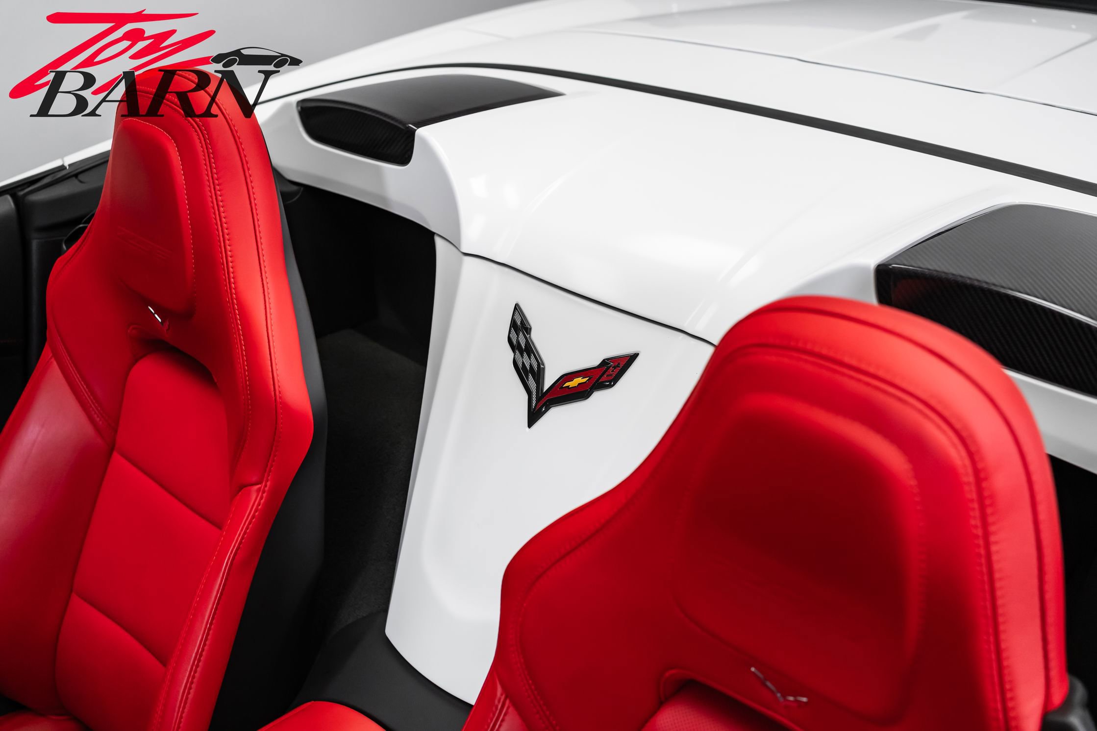 Used 2015 Chevrolet Corvette Z06 w/ 3LZ Preferred Equipment Group RWD image 35