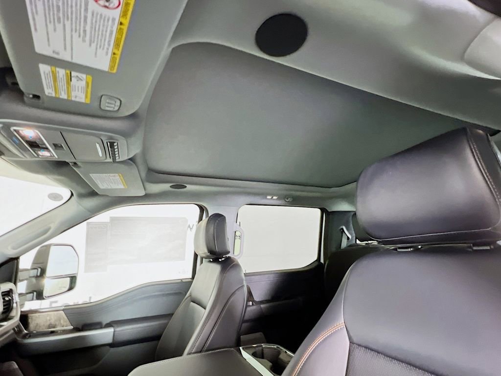 New 2025 Ford F350 Lariat w/ Lariat Ultimate Package image 26