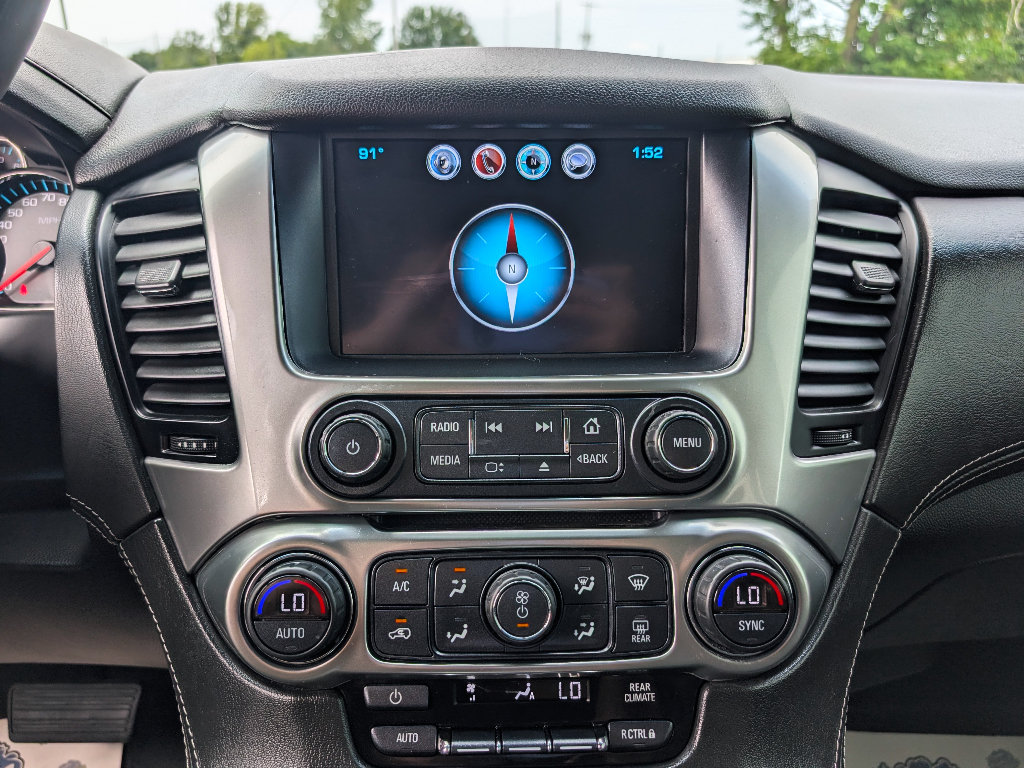 Used 2019 Chevrolet Tahoe LS AWD/4WD image 29