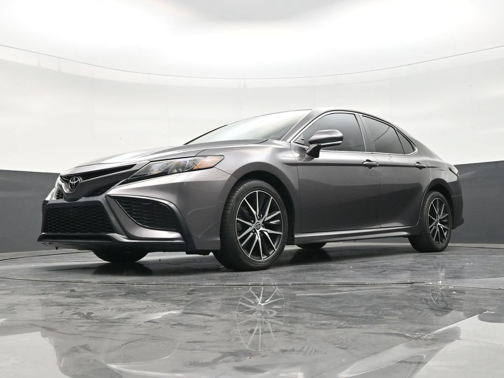 Used 2023 Toyota Camry SE w/ Convenience Package FWD image 20